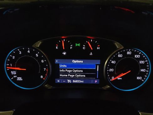 Used 2020 Chevrolet Traverse LT FWD image 23
