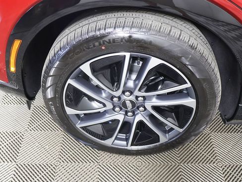 Used 2026 Cadillac Optiq Sport 1 w/ LPO, Floor Liner Package AWD/4WD image 22