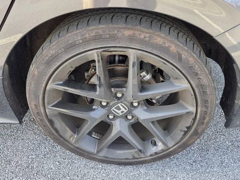 Used 2025 Honda Civic Sport image 20