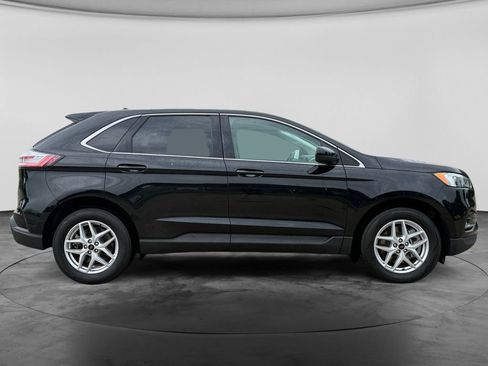 Used 2024 Ford Edge SEL AWD/4WD image 10