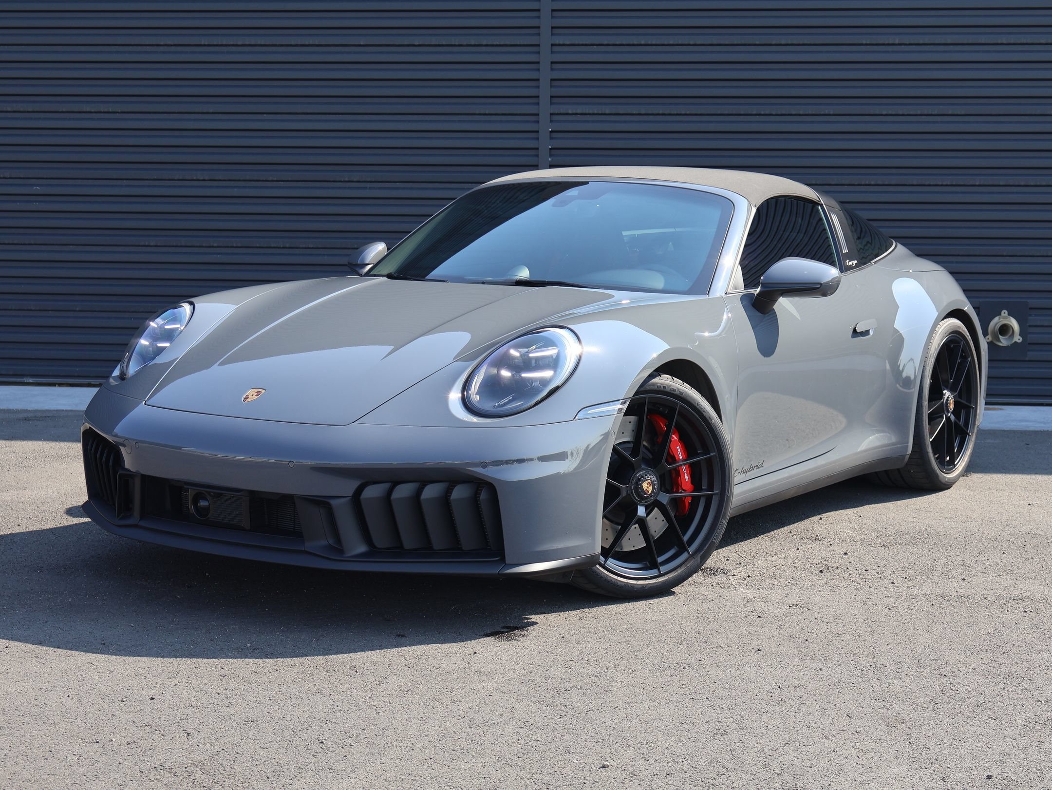 Certified 2025 Porsche 911 GT3 AWD/4WD image 1