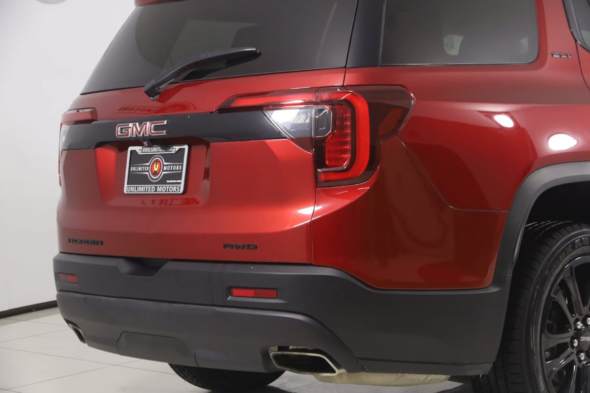 Used 2023 GMC Acadia SLT w/ Elevation Edition AWD/4WD image 39