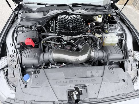 Used 2024 Ford Mustang Dark Horse RWD image 15