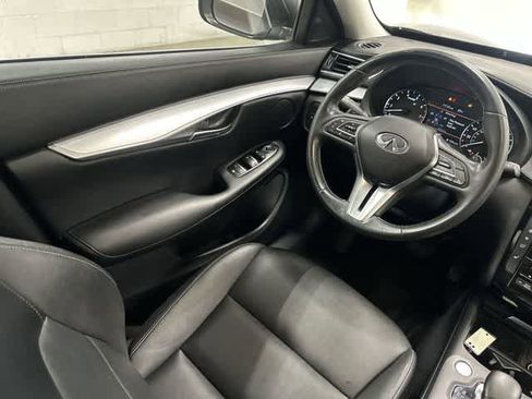 Used 2020 INFINITI QX50 Luxe w/ Navigation Package AWD/4WD image 12