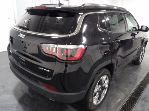 Used 2020 Jeep Compass Limited AWD/4WD image 4
