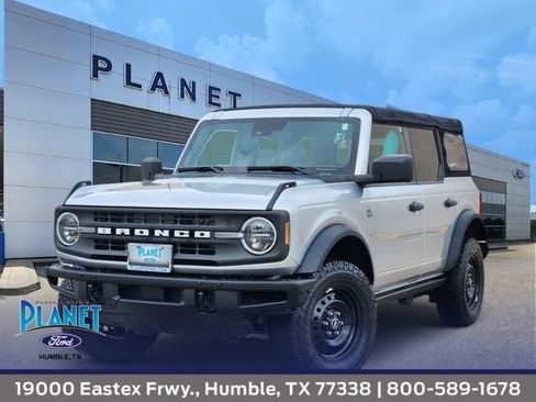 Used 2022 Ford Bronco Black Diamond AWD/4WD image 1