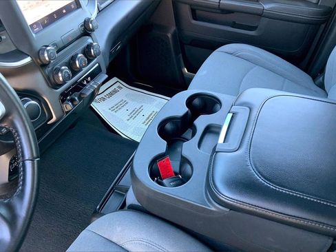 Used 2024 RAM 2500 Big Horn w/ Bed Utility Group image 19