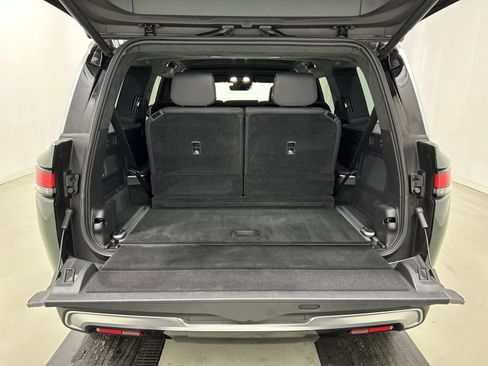 Used 2023 Rivian R1S Adventure image 15