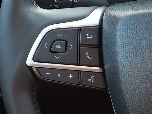 Used 2024 Toyota Grand Highlander AWD image 27