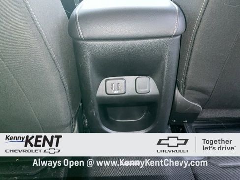 Certified 2022 GMC Canyon Elevation image 15