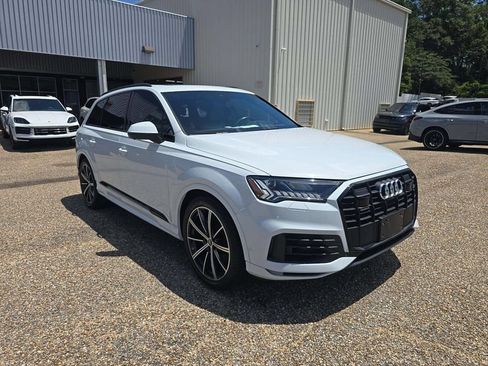 Used 2021 Audi Q7 3.0T Prestige w/ Prestige Package AWD/4WD image 1