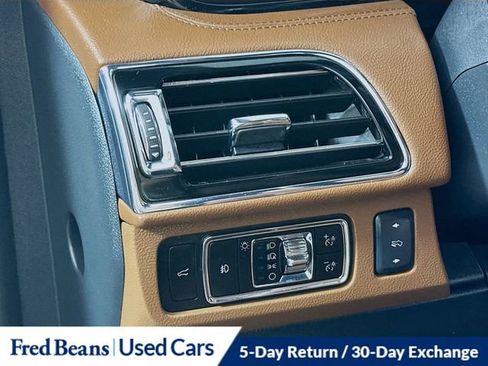 Certified 2023 Lincoln Navigator L Reserve image 12