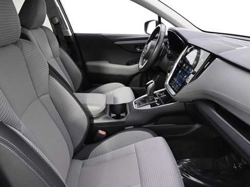 Used 2024 Subaru Outback Premium image 15