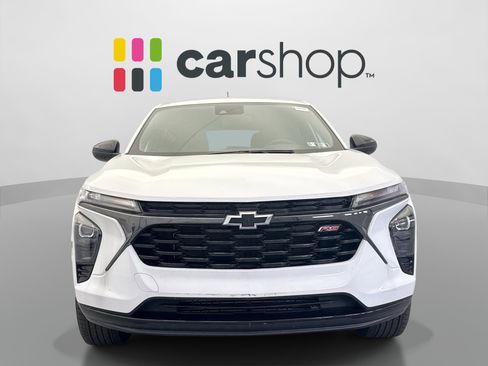 Used 2024 Chevrolet Trax RS FWD image 8
