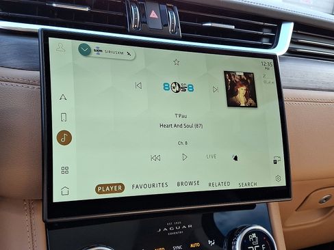 Used 2022 Jaguar F-PACE S image 19