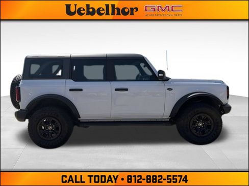 Used 2023 Ford Bronco Wildtrak AWD/4WD image 3