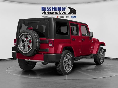 Used 2015 Jeep Wrangler Unlimited Sahara AWD/4WD image 2