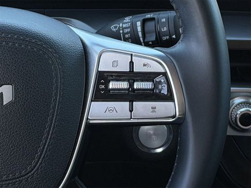 Used 2024 Kia Telluride S w/ S Sunroof Package image 15