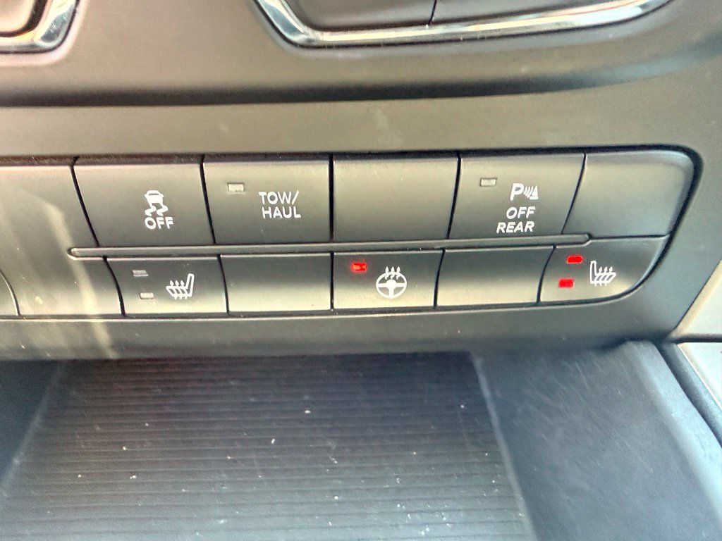 Used 2019 RAM 1500 Warlock AWD/4WD image 28