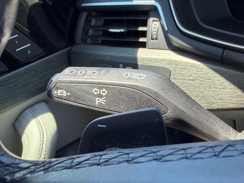 Used 2022 Audi A4 2.0T Premium Plus AWD/4WD image 21