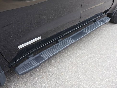 Used 2024 GMC Sierra 1500 Elevation image 27