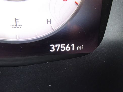 Used 2022 Hyundai Santa Fe SEL w/ Convenience + Premium Package image 23