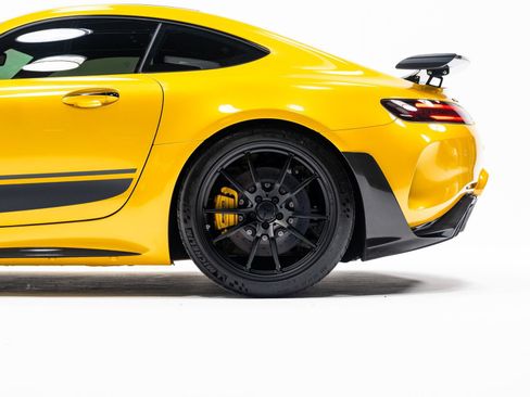 Used 2020 Mercedes-Benz AMG GT R image 10