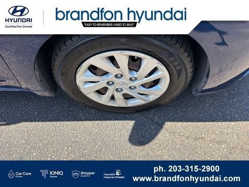 Used 2019 Hyundai Elantra SE FWD image 33