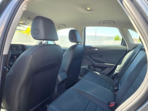 Used 2024 Volkswagen Jetta SE w/ Black Wheel Package FWD image 12