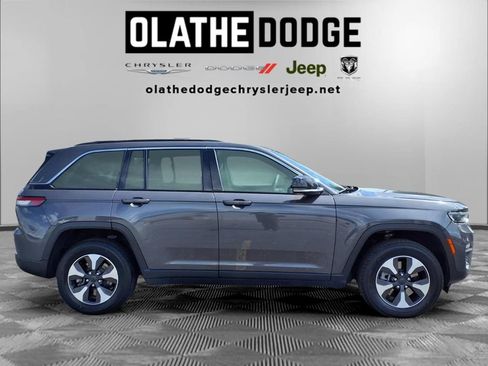 Used 2024 Jeep Grand Cherokee Limited 4xe AWD/4WD image 29