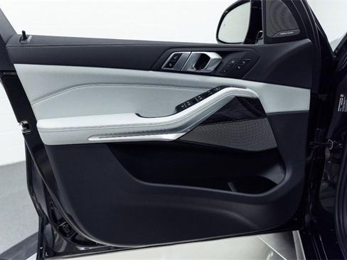 New 2026 BMW X5 xDrive40i image 15