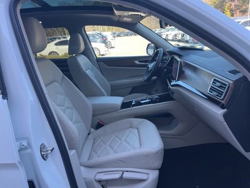 New 2026 Volkswagen Atlas SE FWD image 33