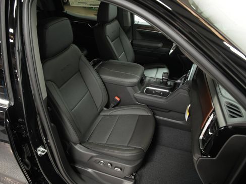 New 2026 GMC Sierra 1500 Denali image 15