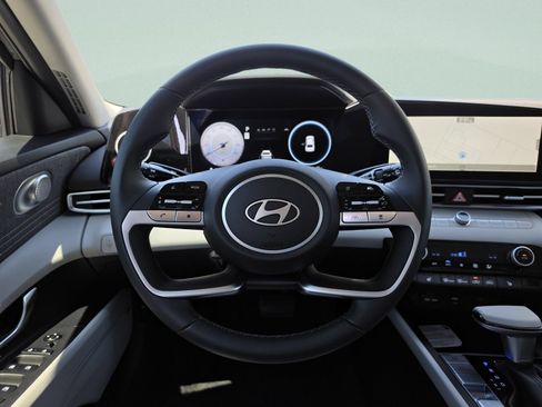 New 2026 Hyundai Elantra Limited FWD image 16