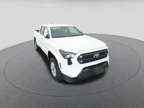 New 2026 Toyota Tacoma SR5 image 14