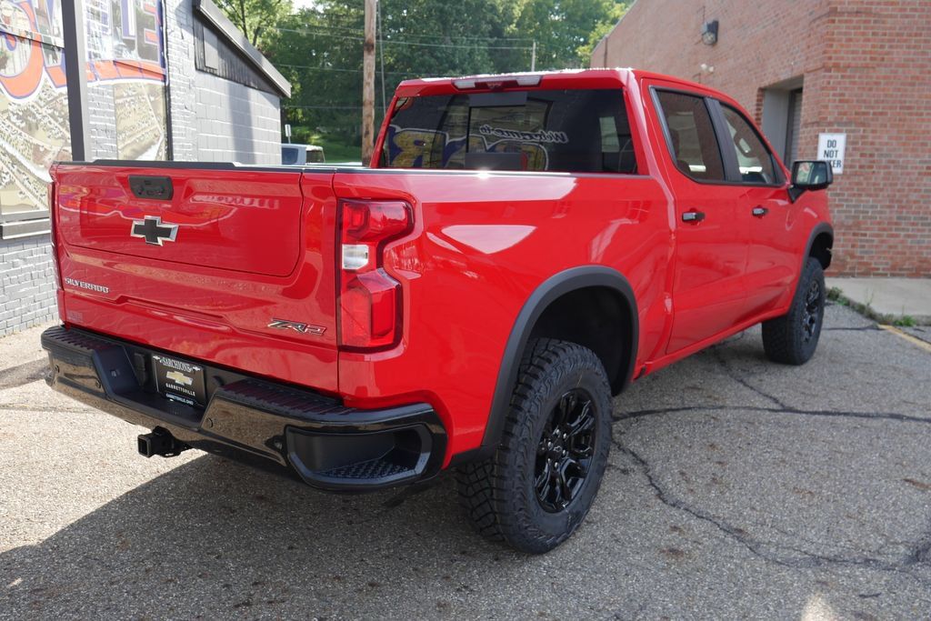 New 2026 Chevrolet Silverado 1500 ZR2 w/ LPO, Dark Essentials Package AWD/4WD image 5
