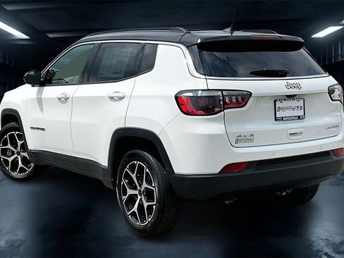 New 2025 Jeep Compass Limited image 3