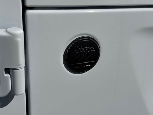 New 2026 Jeep Gladiator Willys image 10