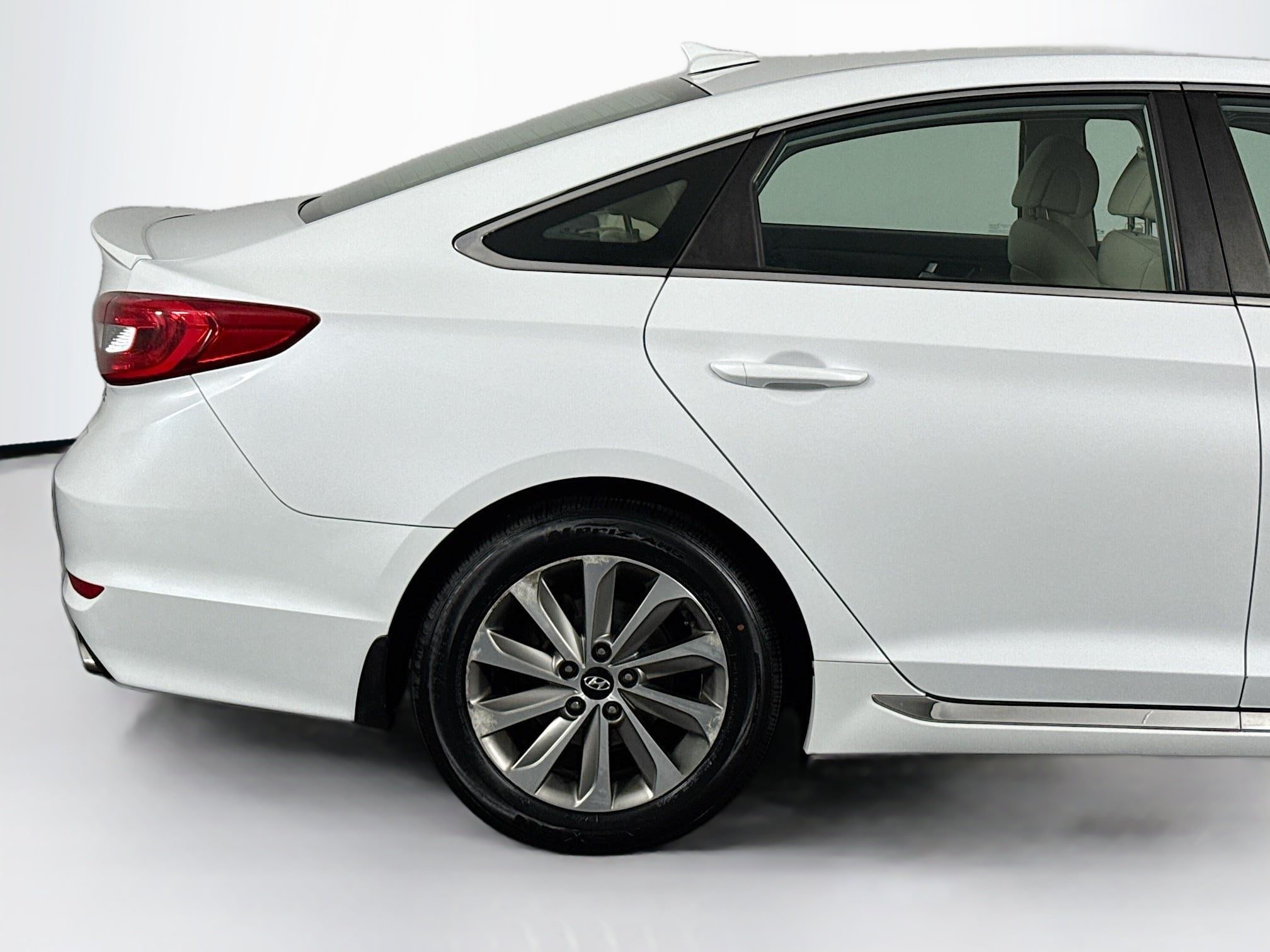 Used 2016 Hyundai Sonata Sport FWD image 44