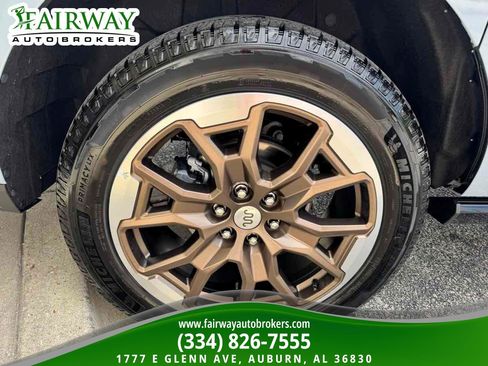 Used 2025 Ford Expedition Max King Ranch AWD/4WD image 39