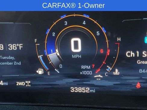 Used 2025 Chevrolet Traverse LT image 17