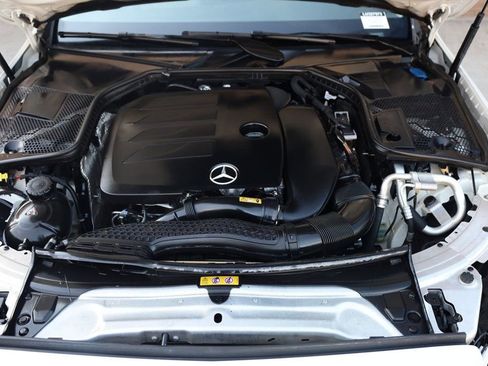 Used 2020 Mercedes-Benz C 300 C 300 Sedan image 10