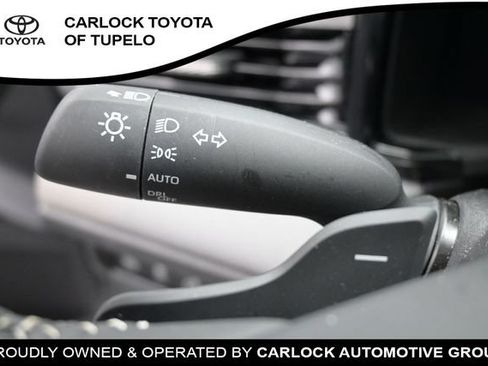 Used 2026 Toyota Camry SE FWD image 26