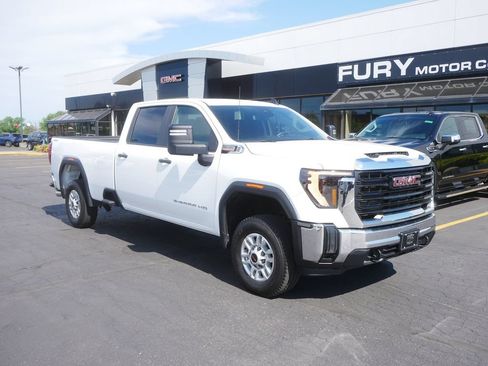 Used 2024 GMC Sierra 2500 Pro AWD/4WD image 5