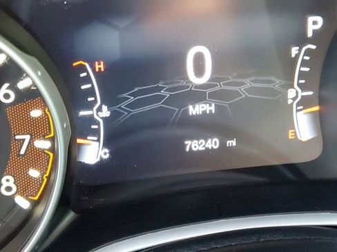 Used 2019 Jeep Compass Limited AWD/4WD image 14