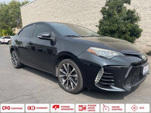 Certified 2017 Toyota Corolla SE w/ SE Premium Package FWD image 1