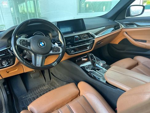 Used 2019 BMW 530e image 23