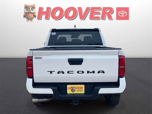 Used 2024 Toyota Tacoma SR5 image 3