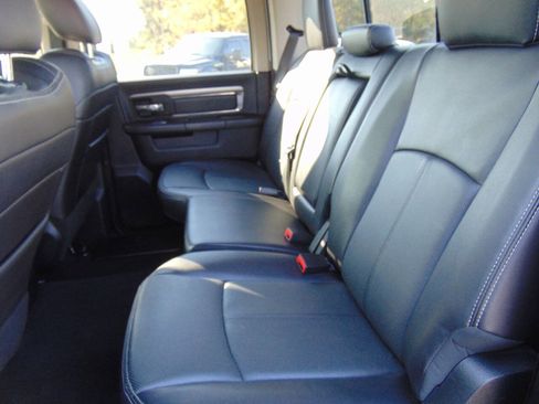 Used 2018 RAM 1500 Sport image 9