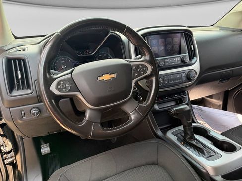 Used 2018 Chevrolet Colorado LT w/ LT Convenience Package AWD/4WD image 17